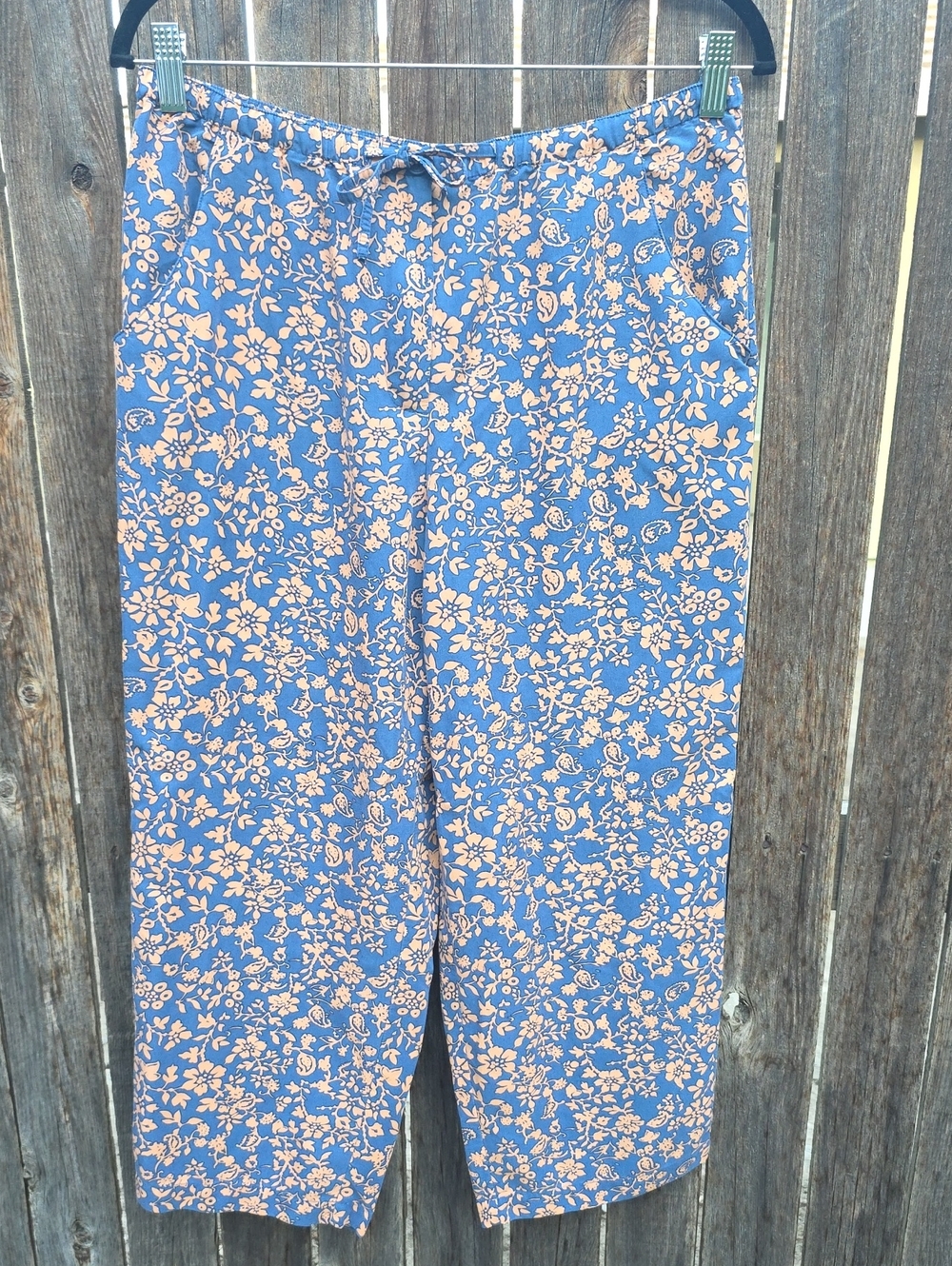 Liz Claiborne Villager Sport Blue and Peach Floral Drawstring  Pants